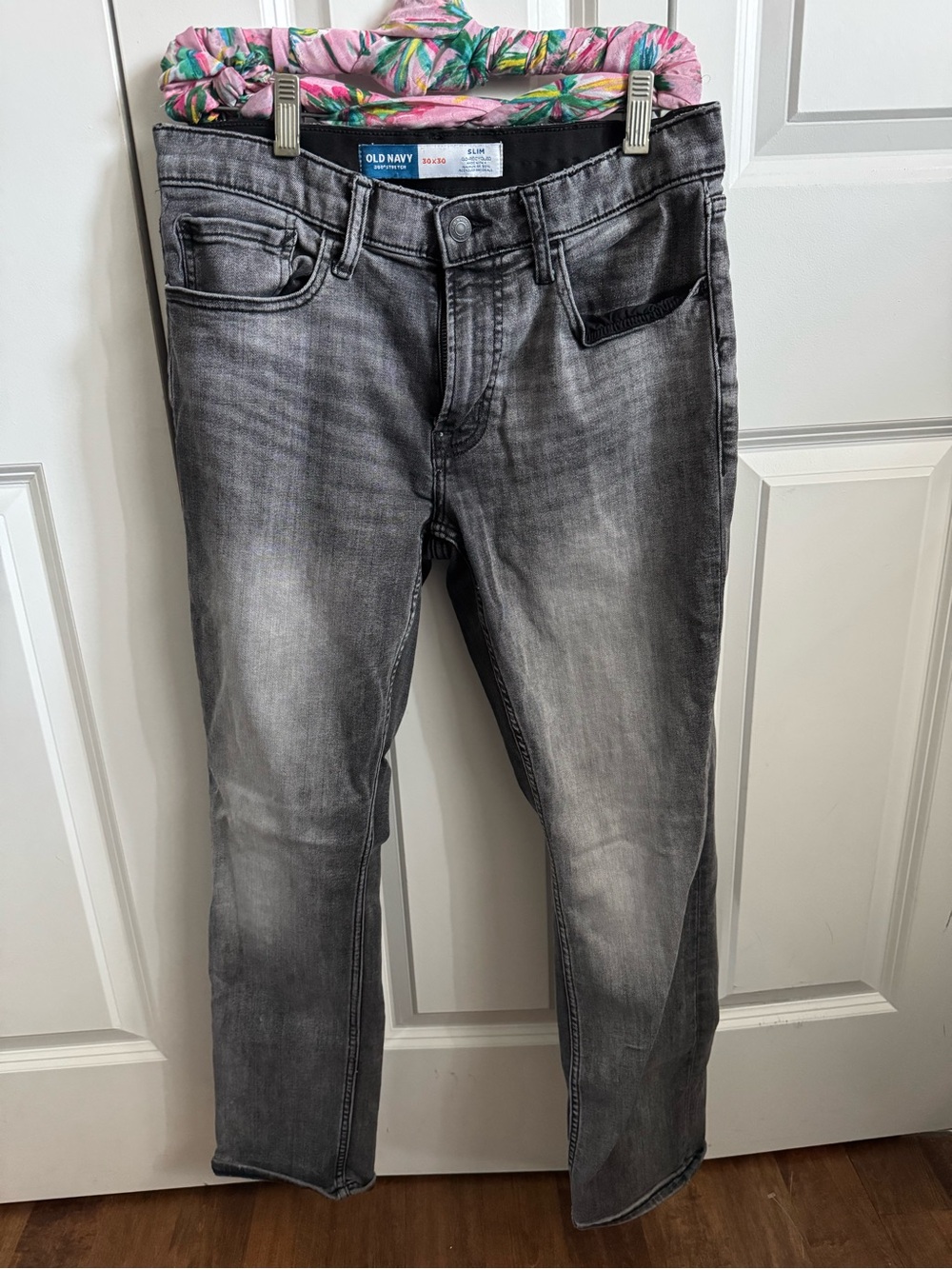 Old Navy Men's Slim Fit Gray Wash Jeans